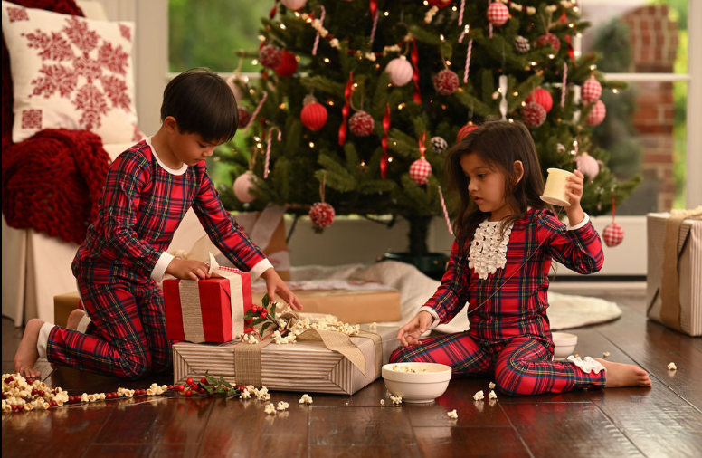 Tartan Pajamas - Ruffle Buttflap