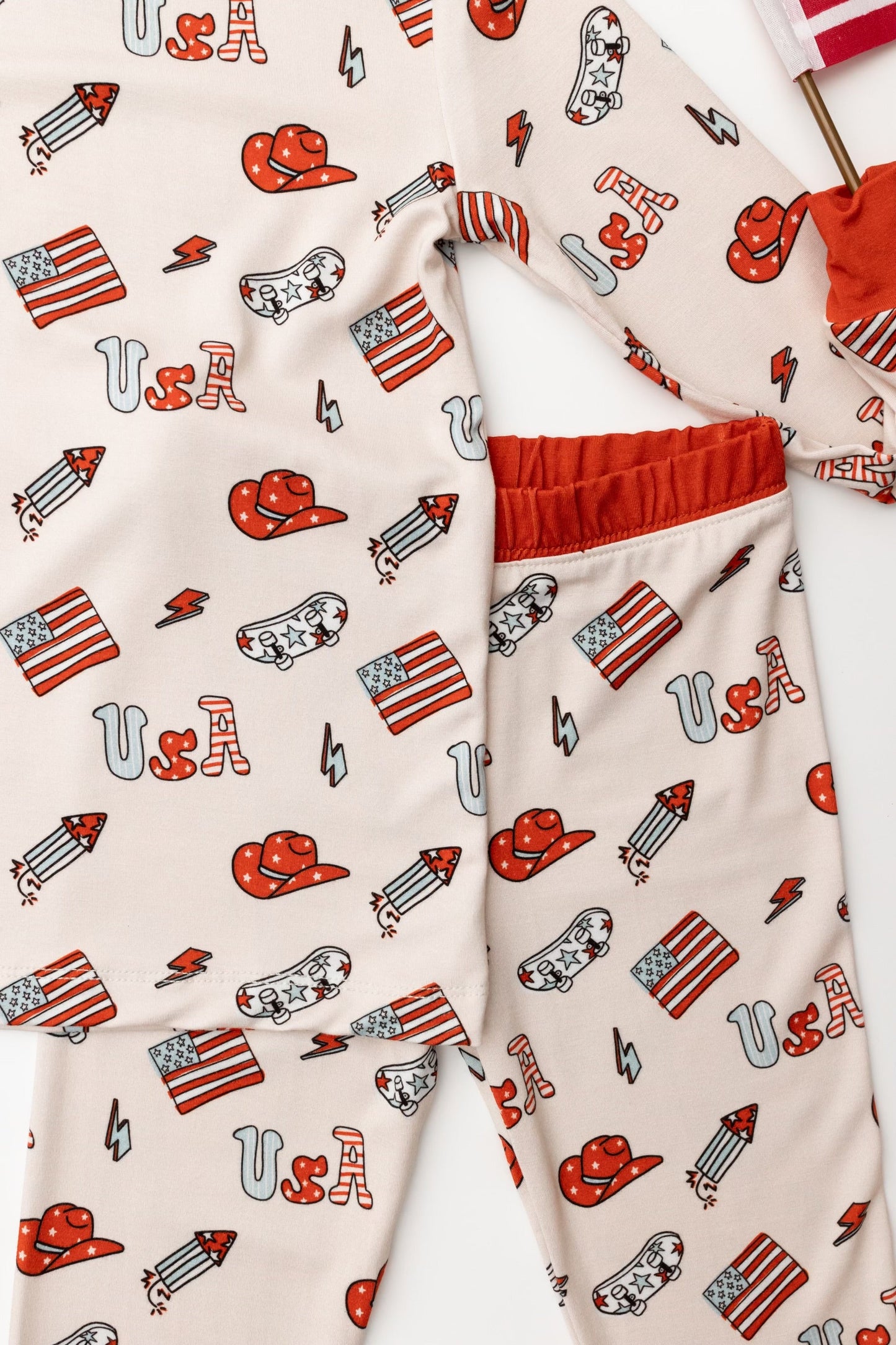 USA Retro—2PC AK DREAMERS PJS KIU COLLAB