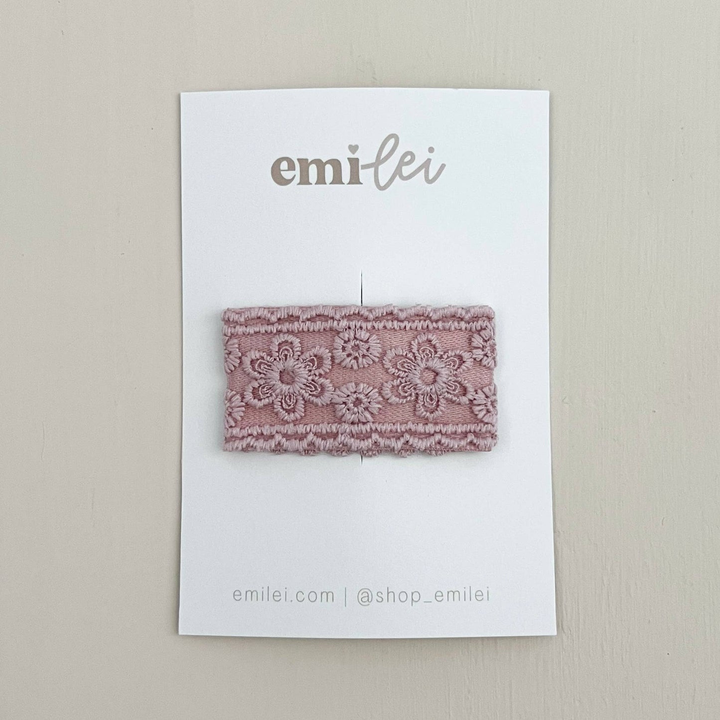 Lace Hair Clip(s) - Mauve