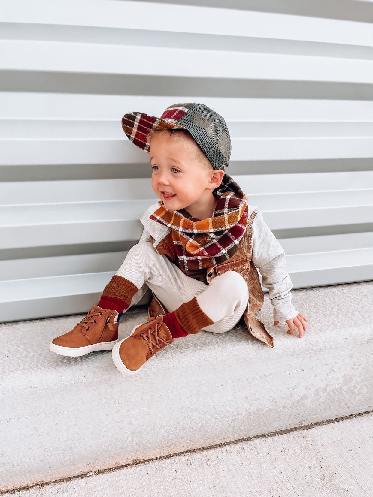 Maroon boot sock