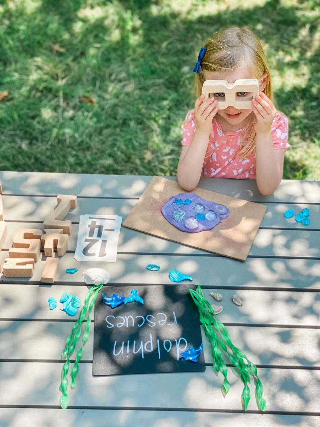 32 Pcs Wooden Math Number Building Blocks Set with Tray