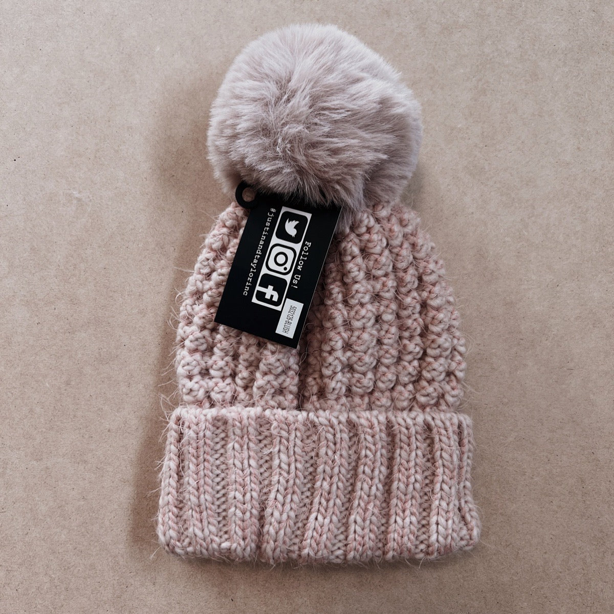 Pink | Knit pom beanie