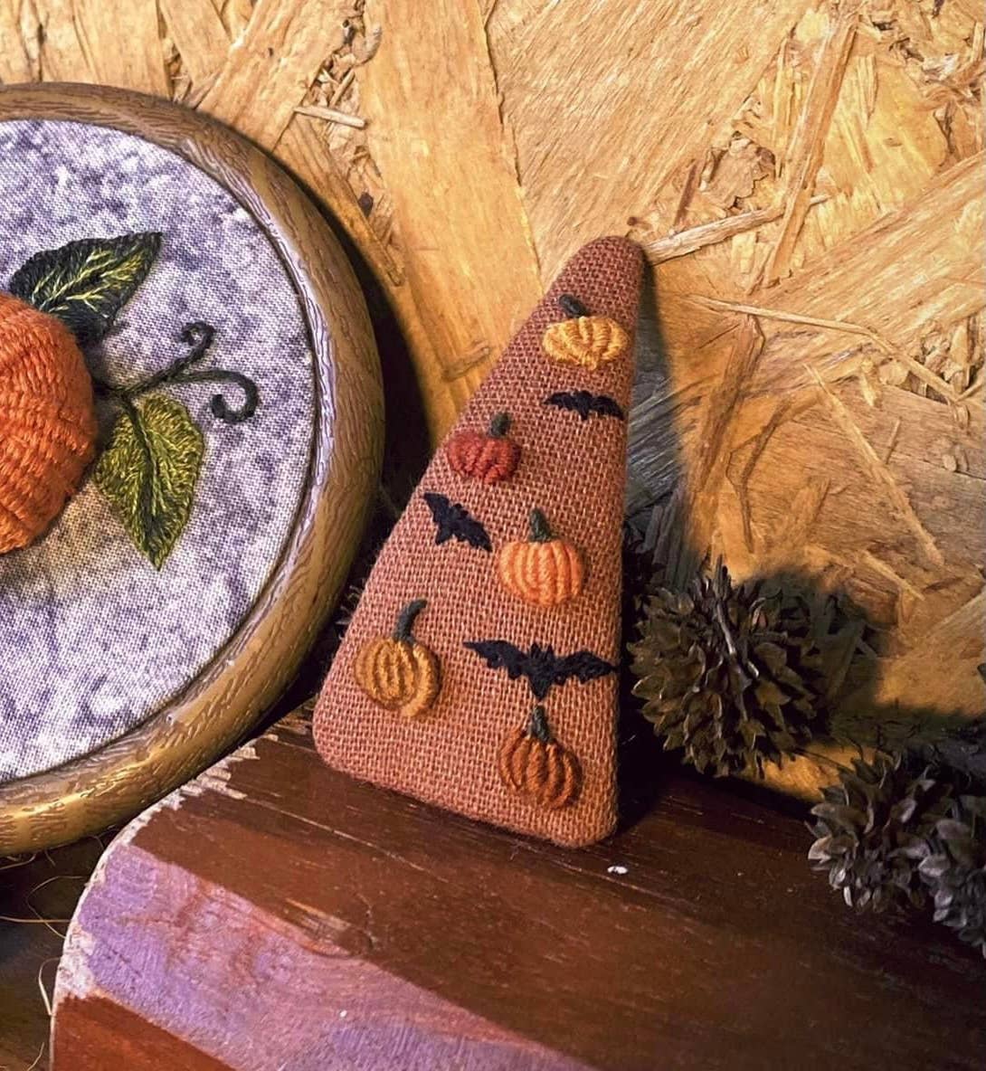 Halloween Theme Hand-Embroidered Hair Barrette
