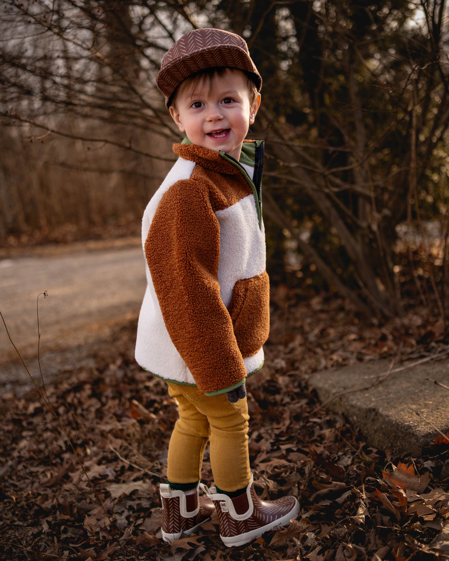Preorder - Camel Sherpa Pullover