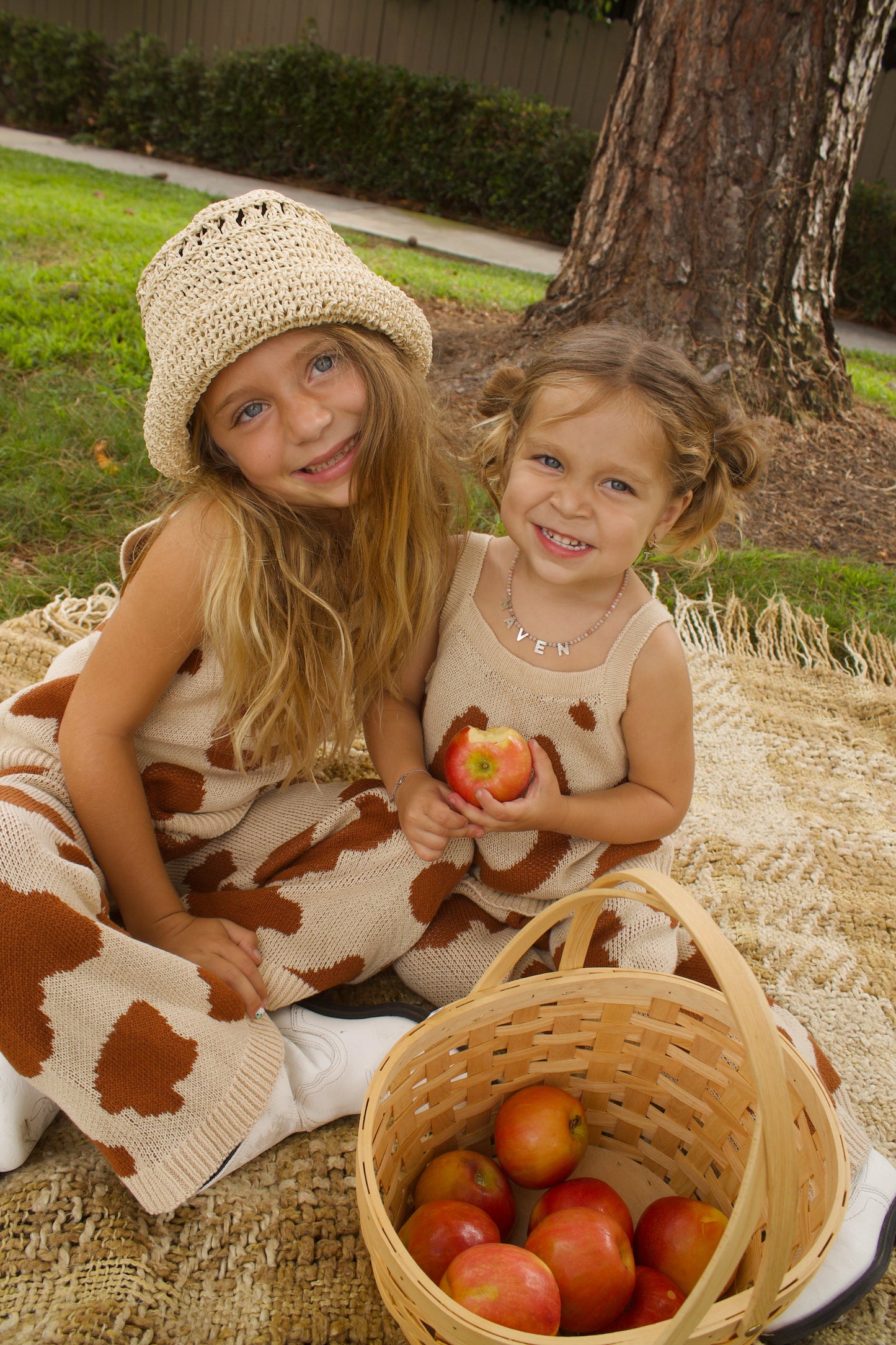 Fall two-piece knit horse shoe toddler girls western autumn fashion