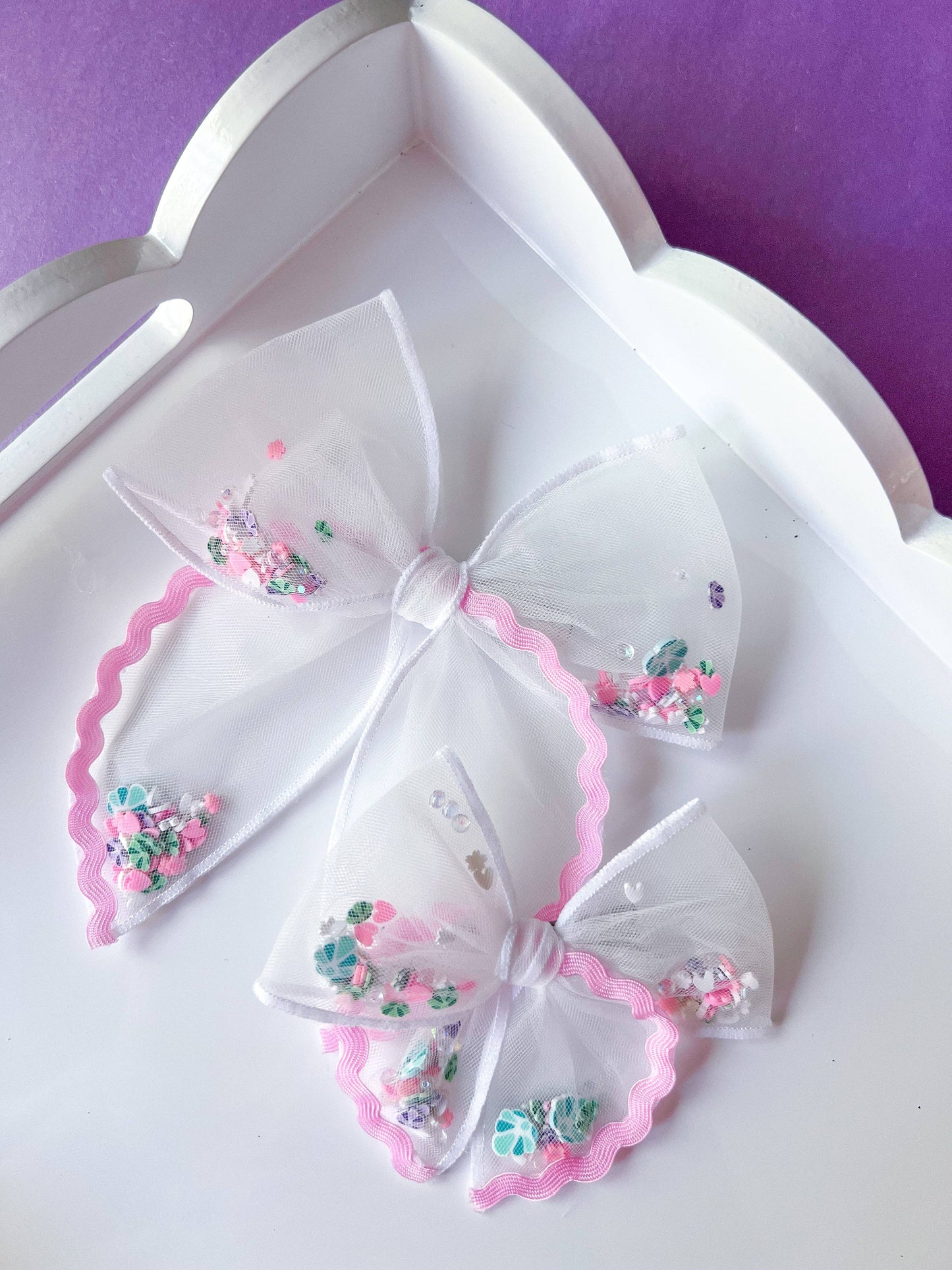Let's Shellebrate! Shaker Bow