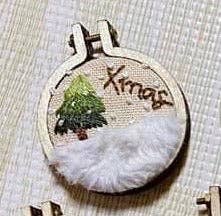 Embroidered Christmas Ornaments With Wooden Frame