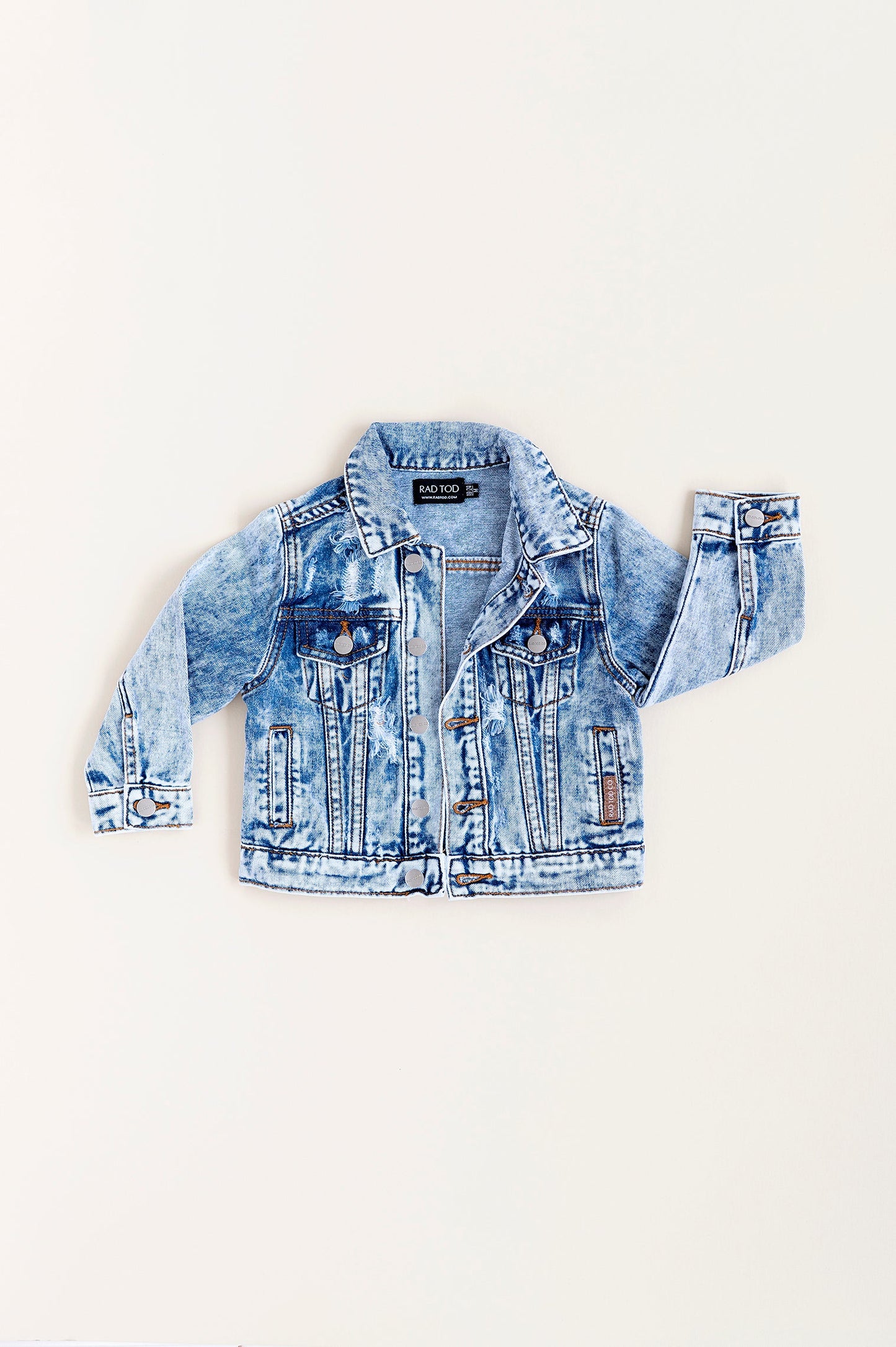 DISTRESSED DENIM JACKET