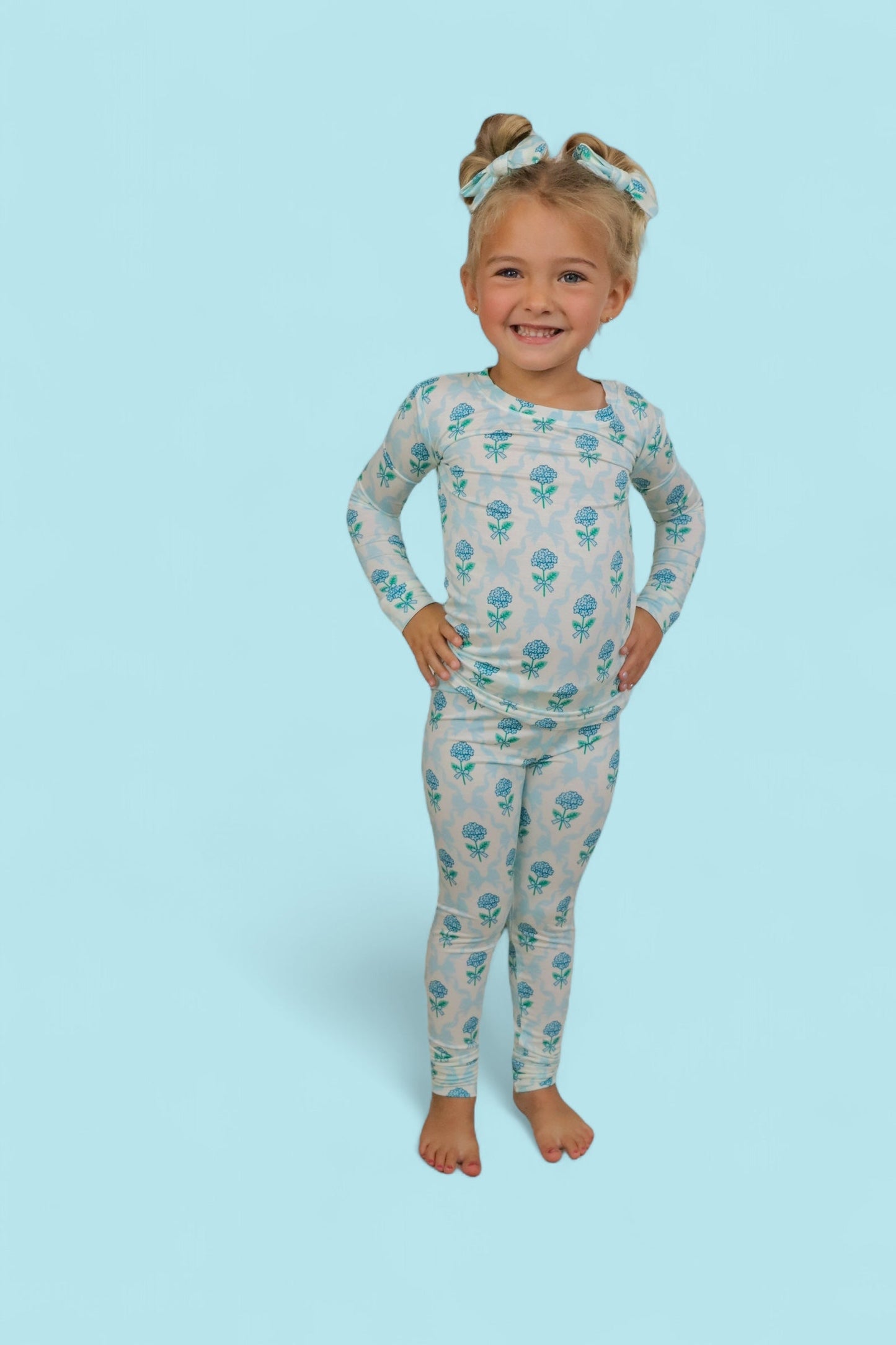 BLUE RIBBON BLOOMS DREAM SET