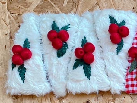 Xmas Theme Embroidered Hair Barrette, Christmas Collection