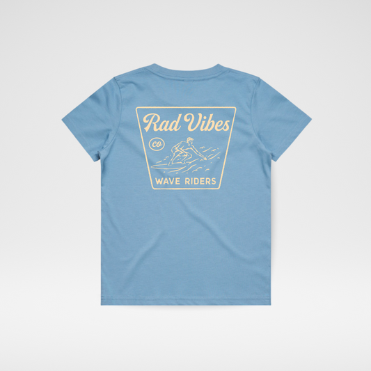THE MAVERICKS TEE - CLOUD BLUE