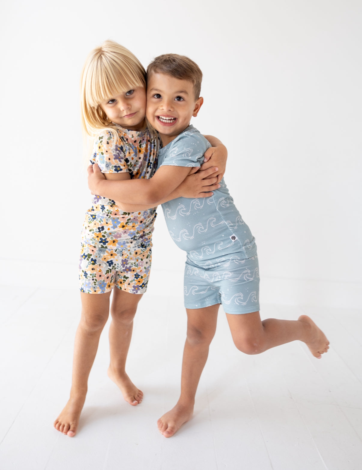 MAKE WAVES | TWO PIECE SHORT SET