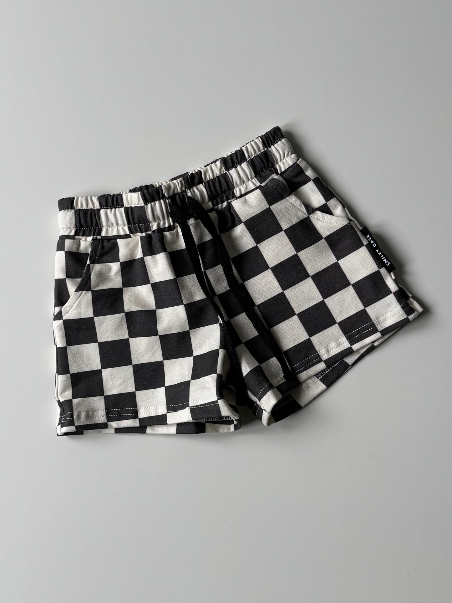 CHECKERED COLOR BLOCK • SHORTS