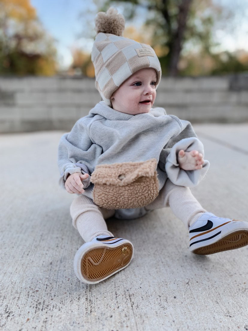 TAN CHECKERED BEANIE