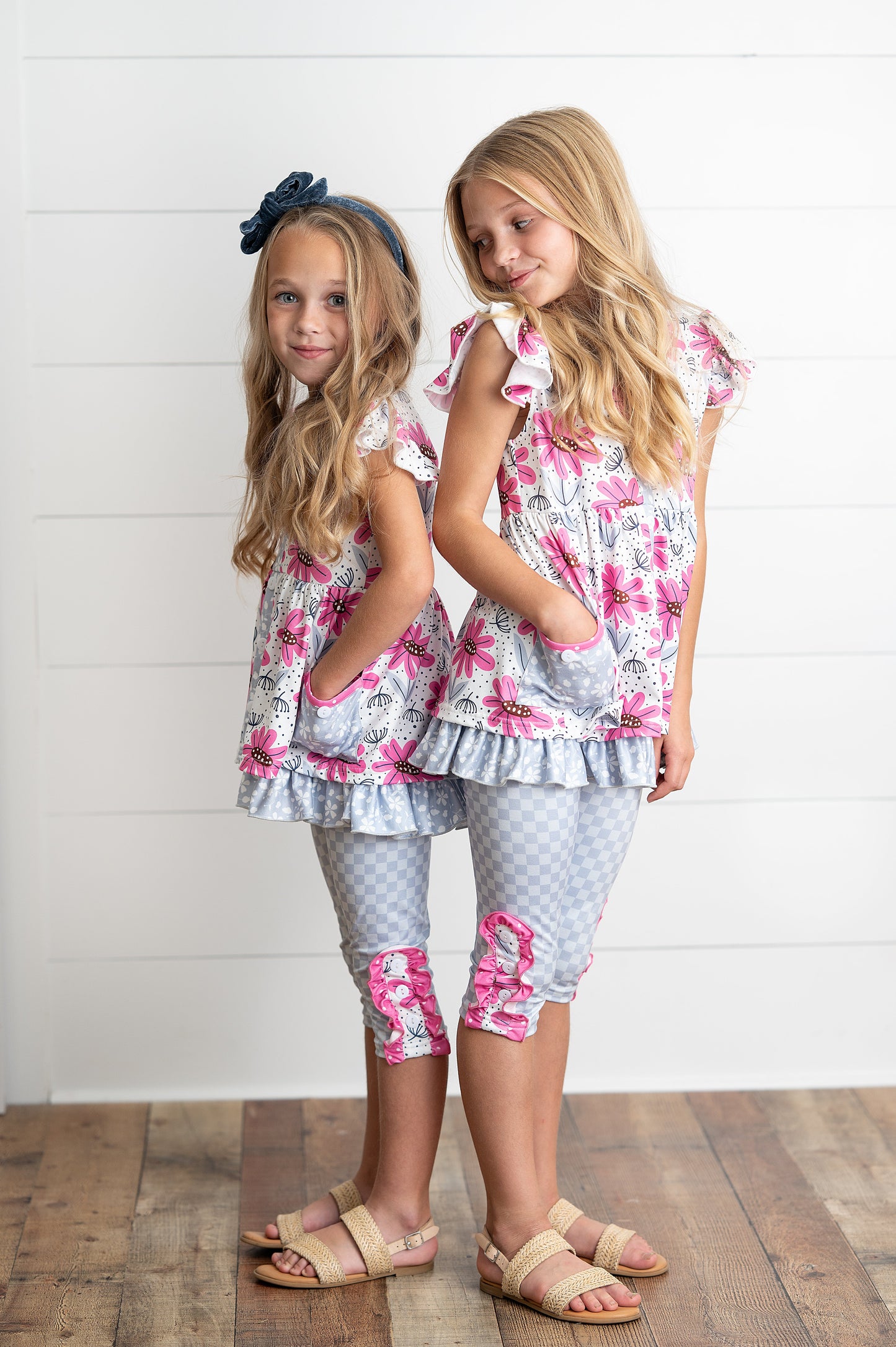 Gray Check Pocket Capri Set