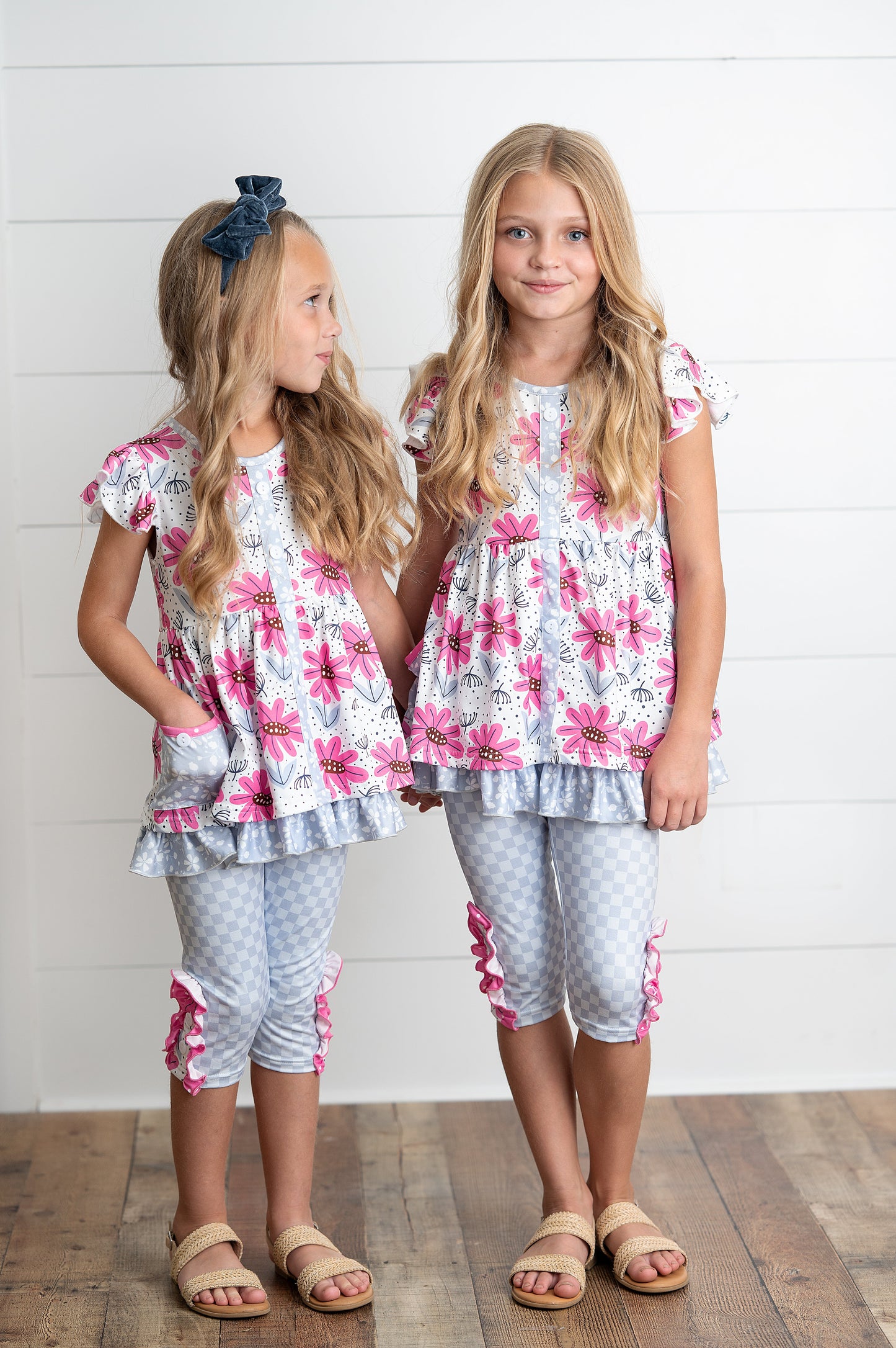 Gray Check Pocket Capri Set