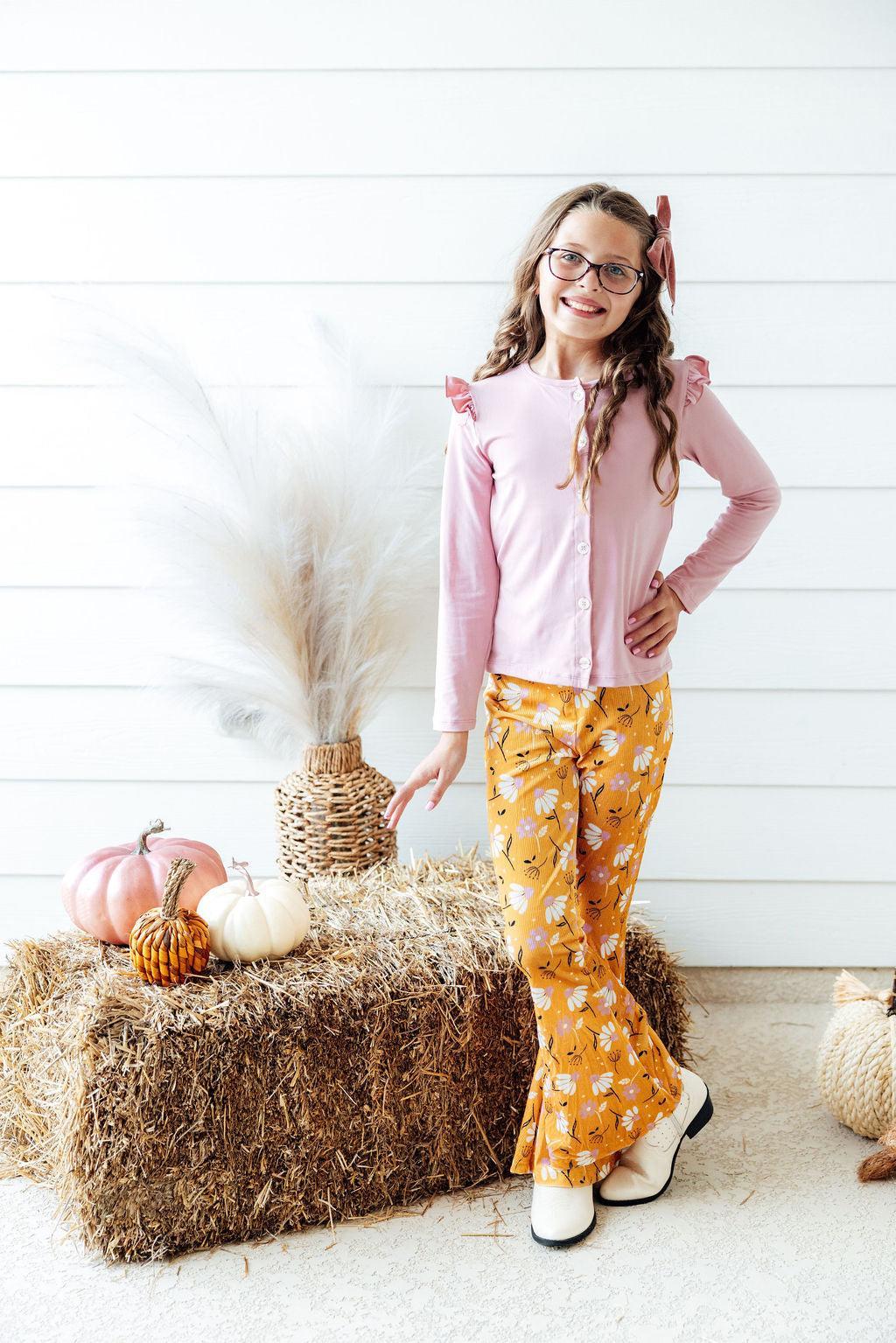Dandelions in Ribbed Velvet Bells