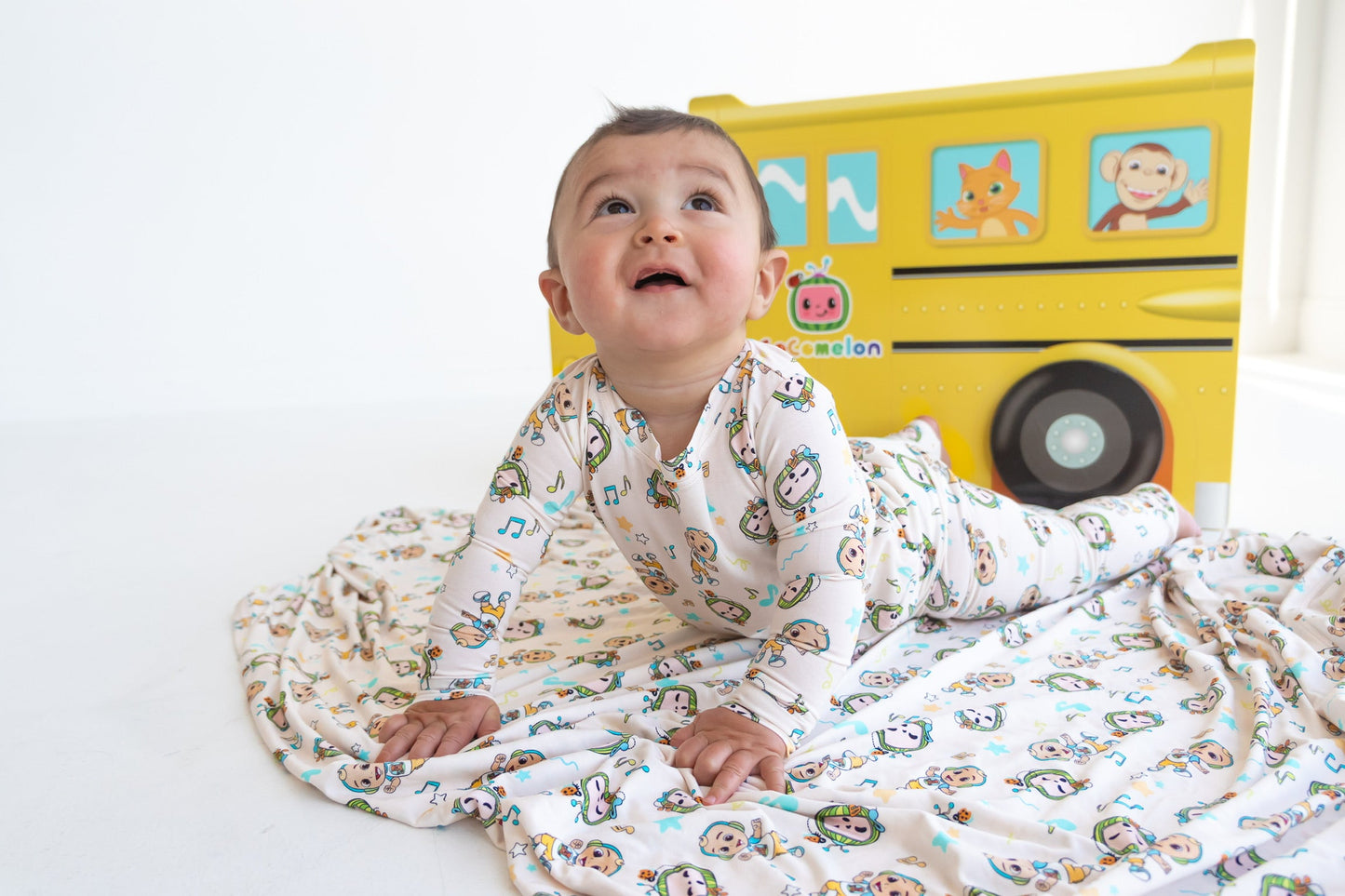 Dream Big Little Co x CoComelon JJ MUSICAL MELON DREAM BLANKET