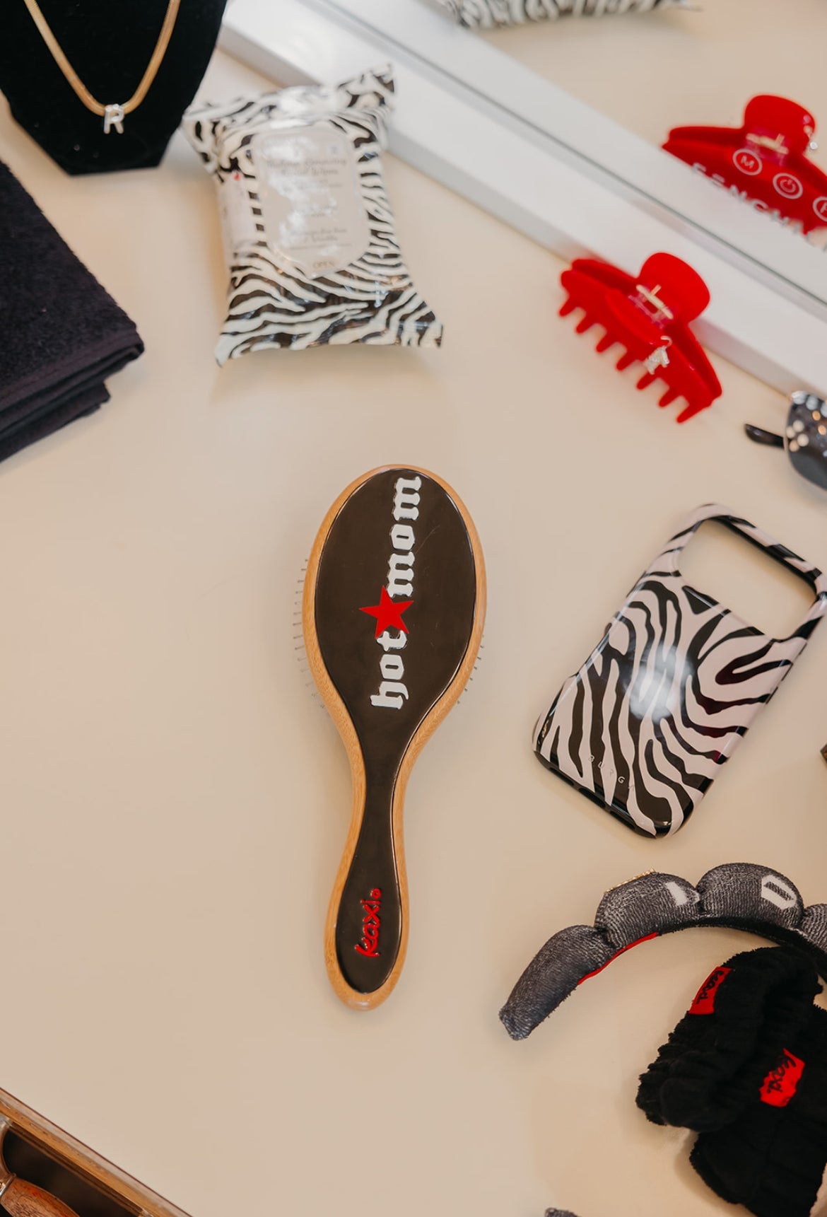 KAXI MOM HAIR STEEL NEEDLE BRUSH + MIDI CLAW SET