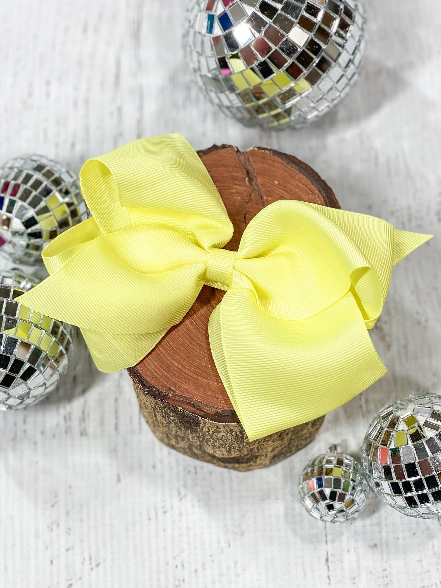 Classic Grosgrain Hair Bow - French Clip - 4.5"