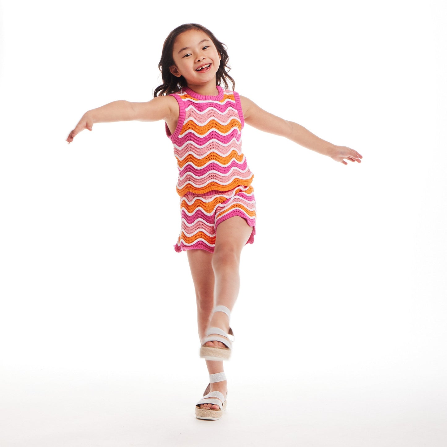 Kids (2-6x) Crochet Scallop Top & Short Set | Rainbow