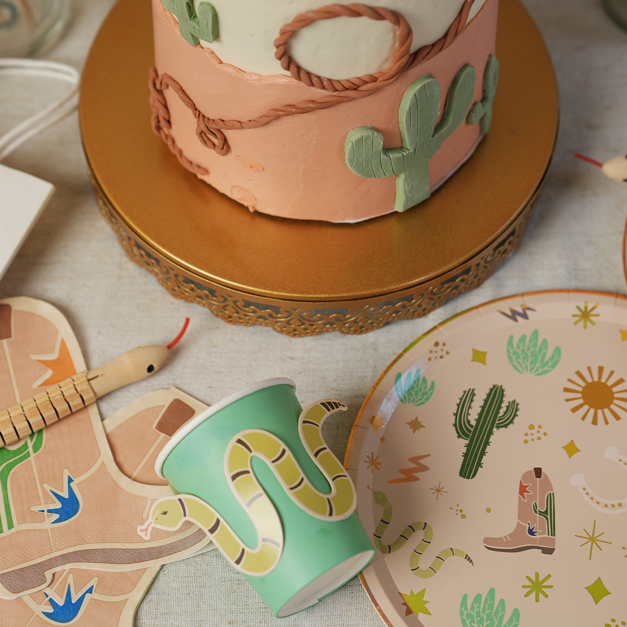 Sssssnake Catcher Cowboy Party Cups (x 12)