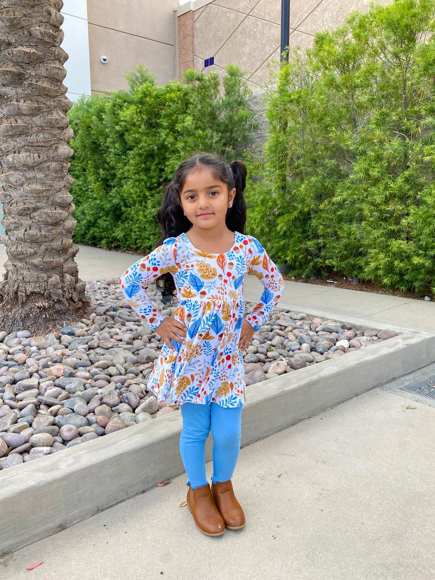 Acorn's Delight Empire Tunic Set With Long Sleeves