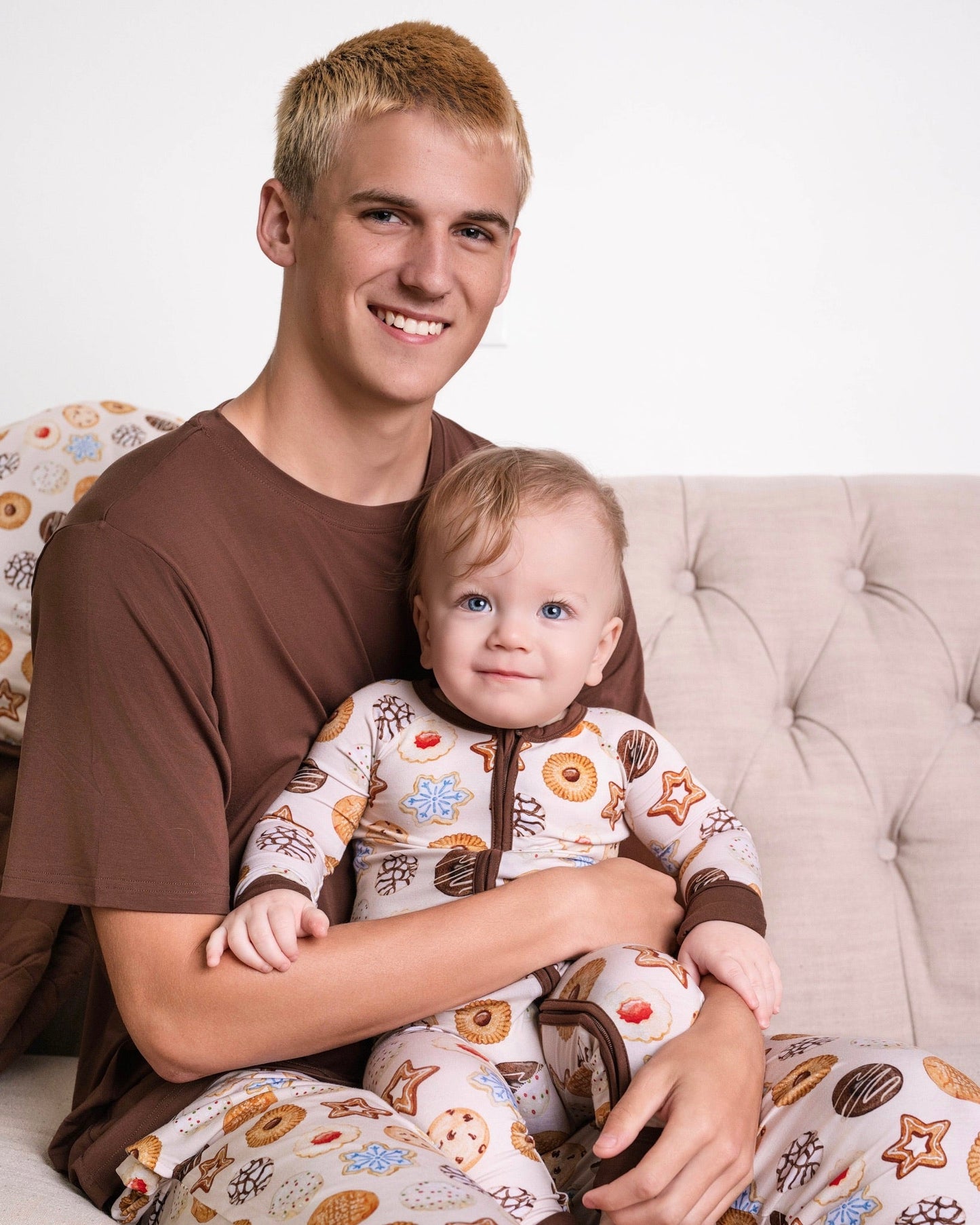 Chocolate | Adult Bamboo Short Sleeve T-Shirt