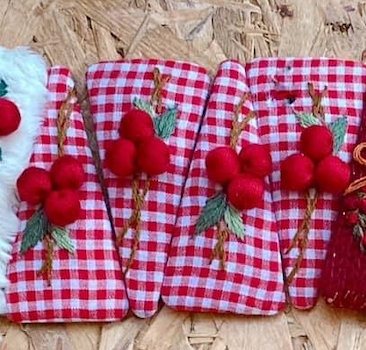 Xmas Theme Embroidered Hair Barrette, Christmas Collection