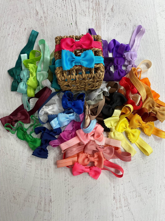 Bitty Scalloped Bow - Headband - 2.5"