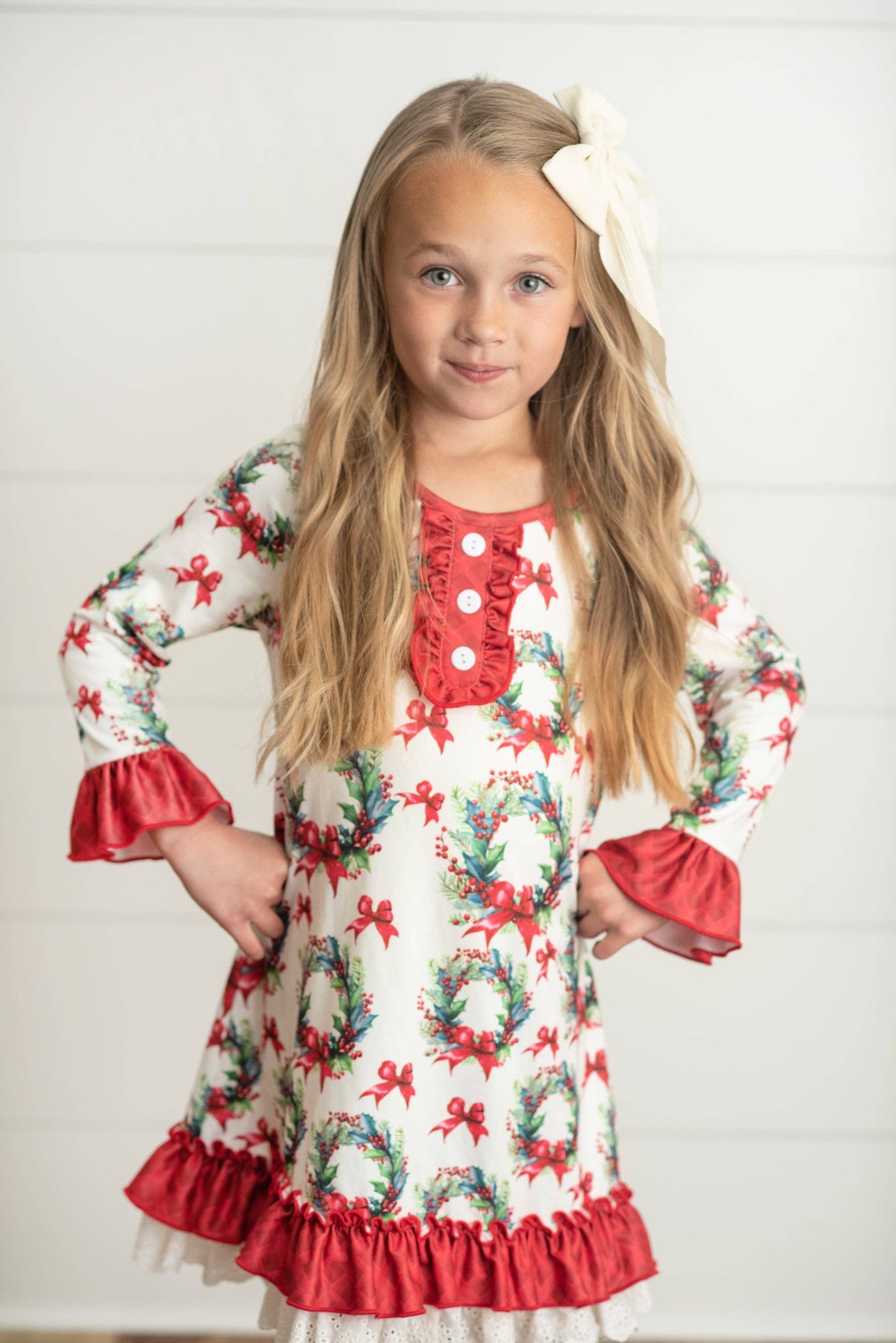 Vintage Christmas Wreath & Lace Lounge Gown
