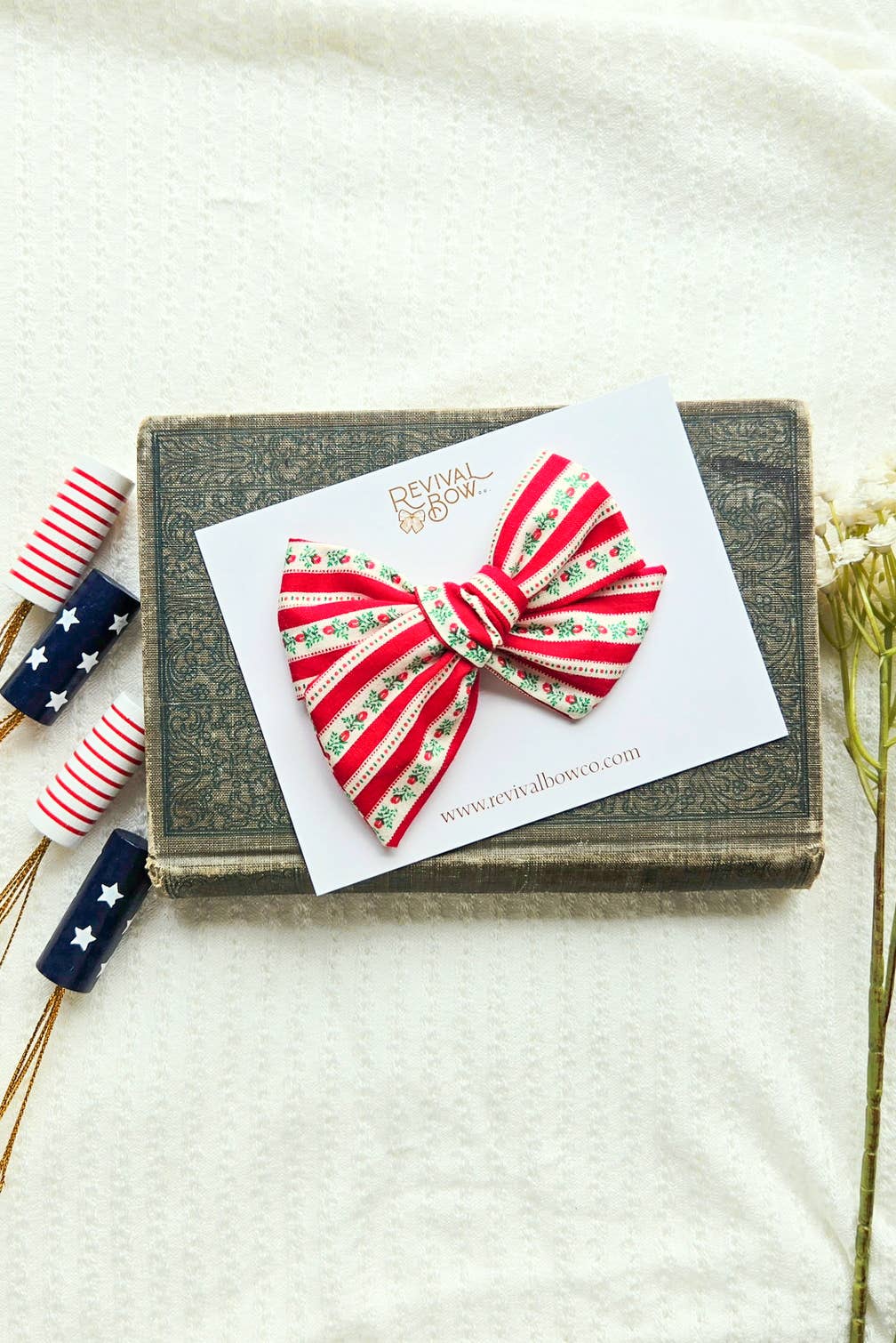 Large Pinwheel Bow on Clip • Red Floral Stripe