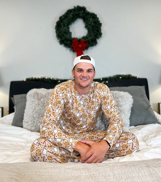 SANTA’S COOKIE MEN'S DREAM CREW NECK TOP