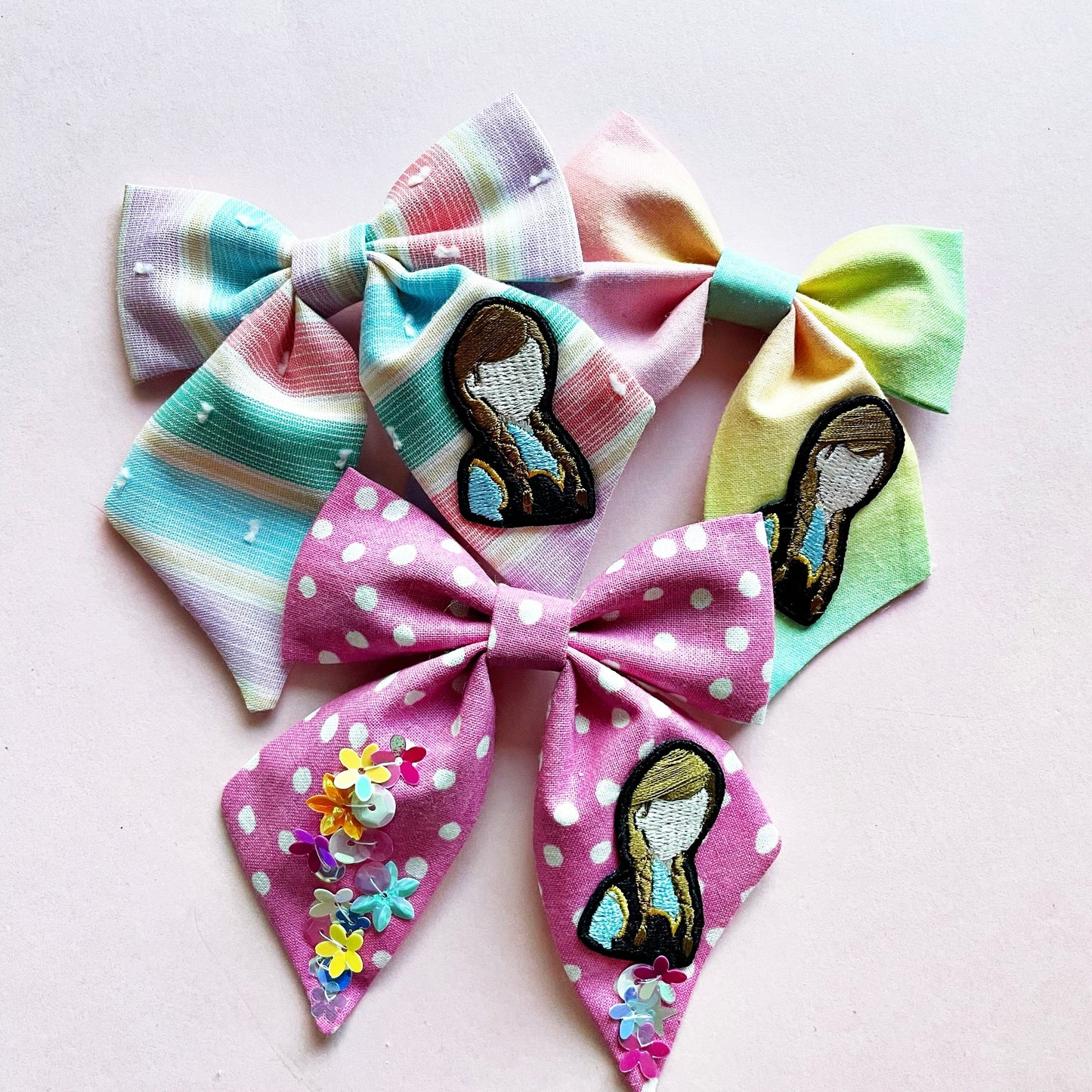 Brown Haired Ice Princess Patch Reagan Bow