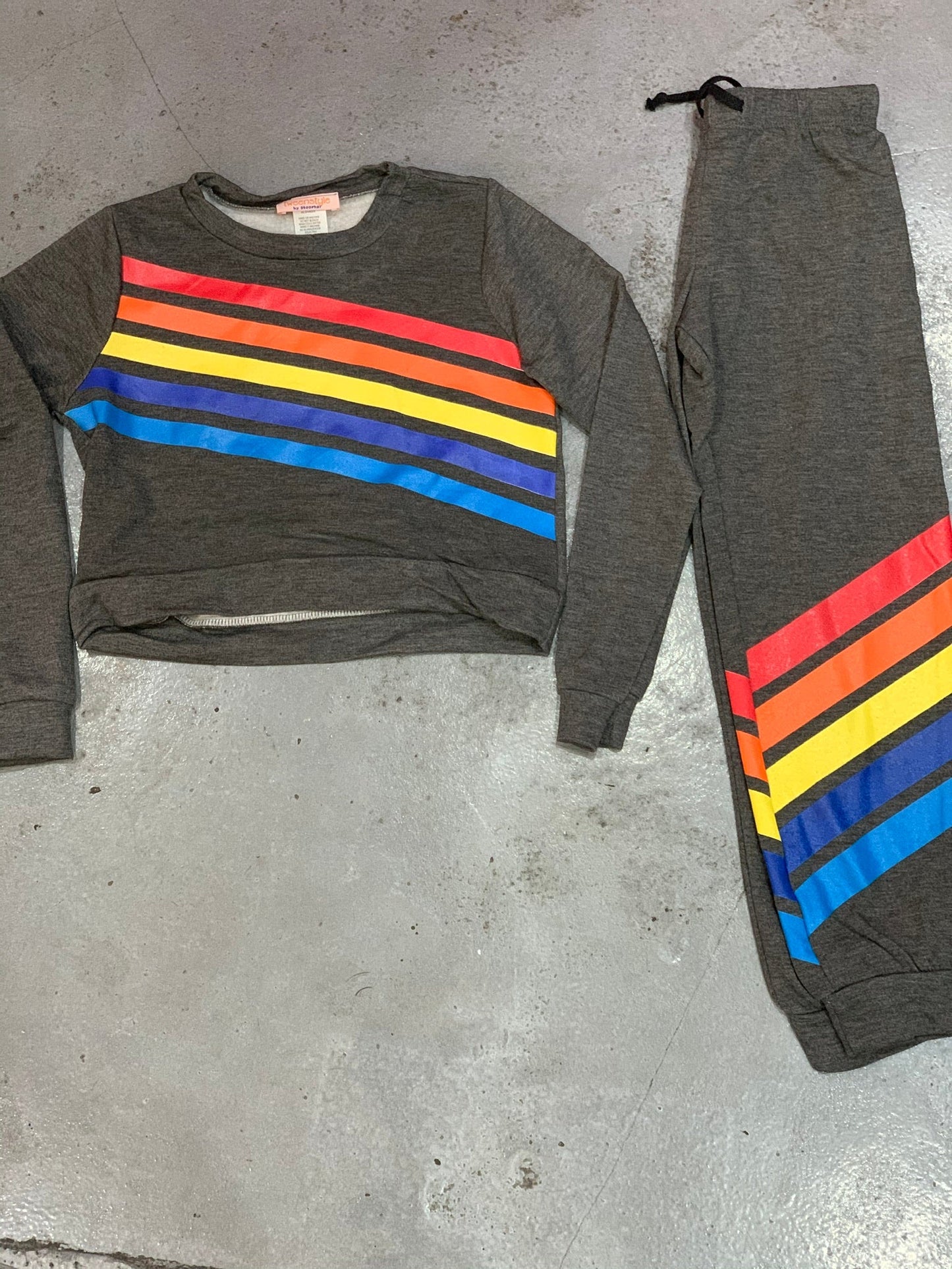 Tweenstyle - Rainbow Stripe Cropped Crew