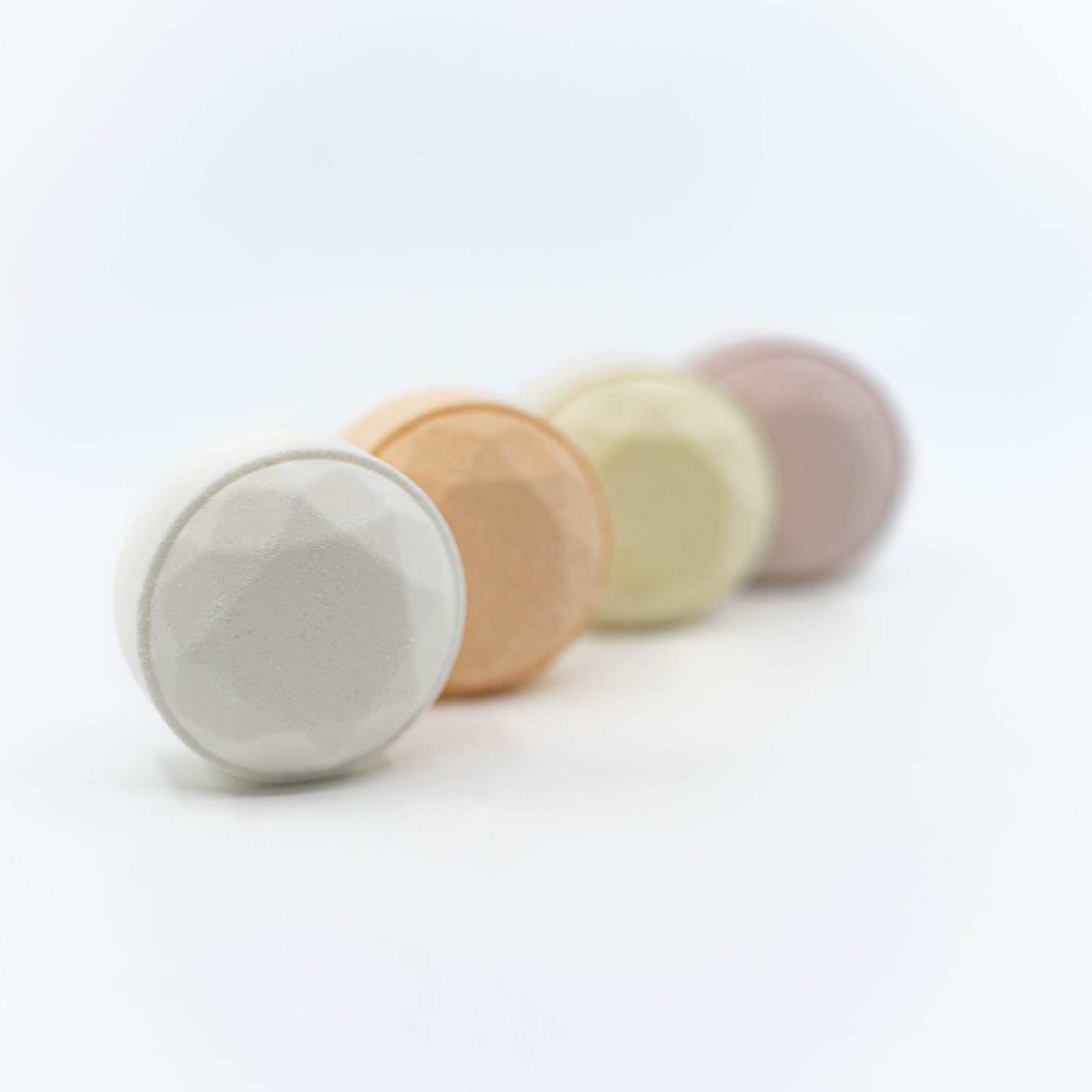 Luxiny's Citrus Splash Shower Steamer - 4 pack