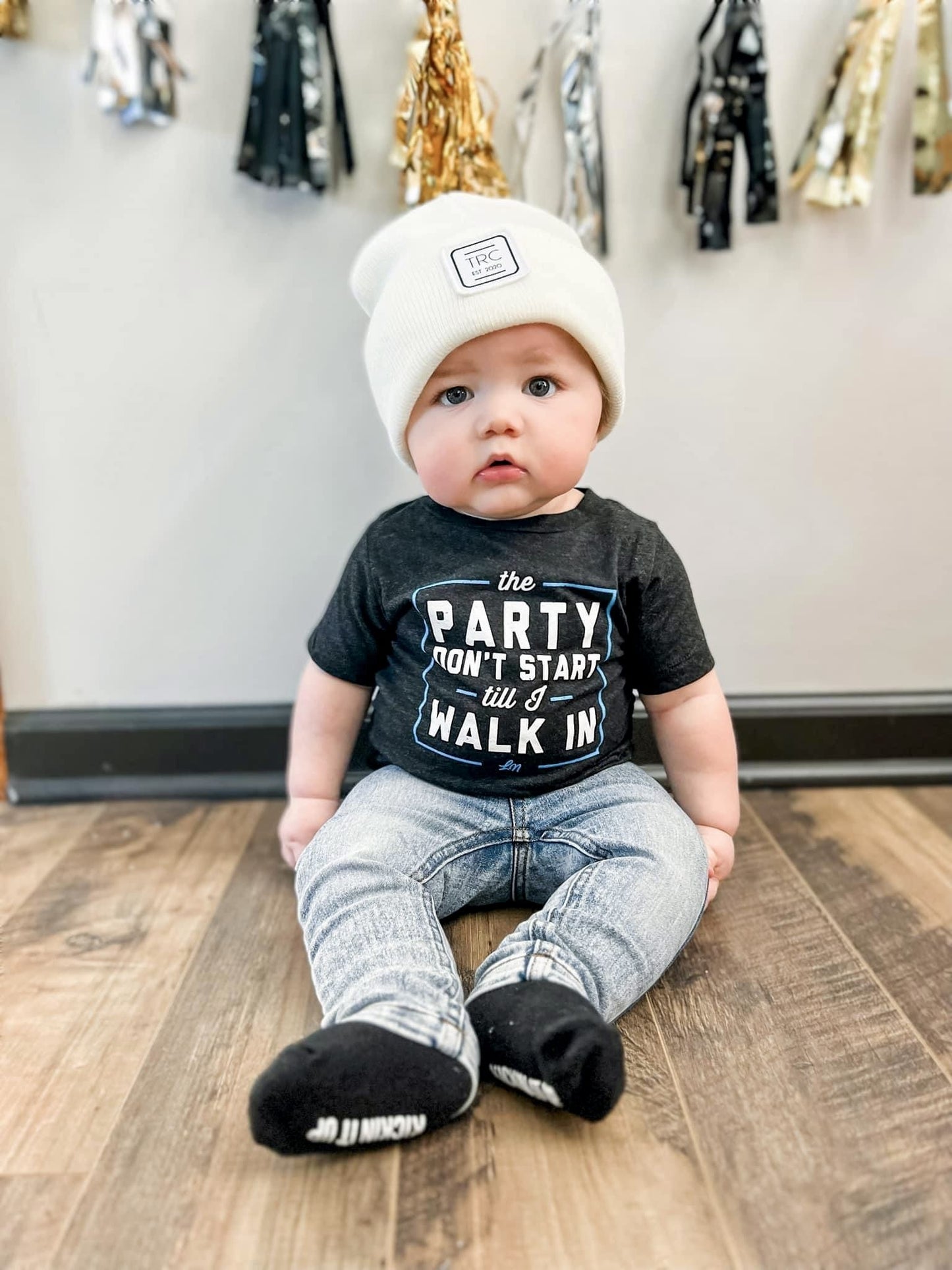 The Party Don't Start Tee