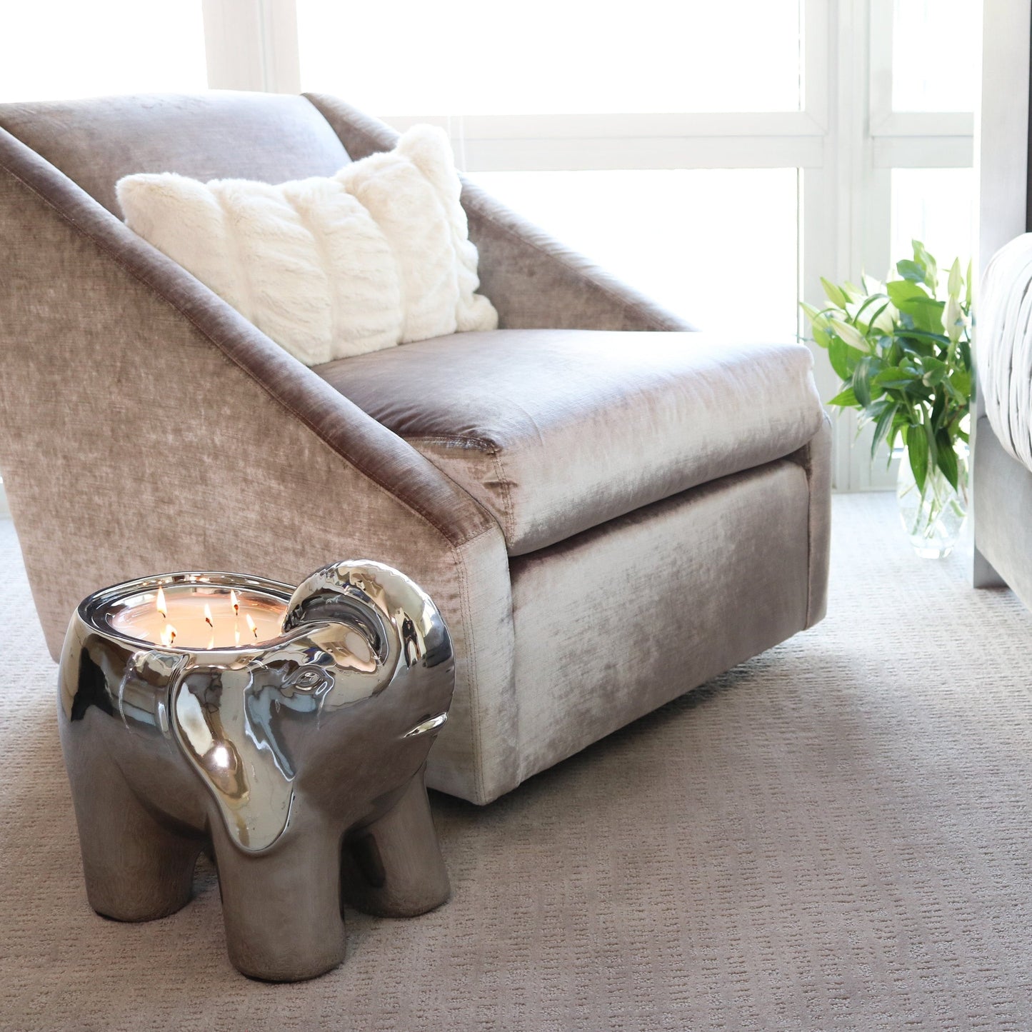 Silver Grand Elephant Candle
