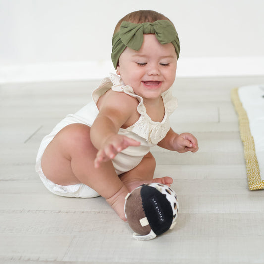 Acorn Clutch and Taggy Ball Bundle