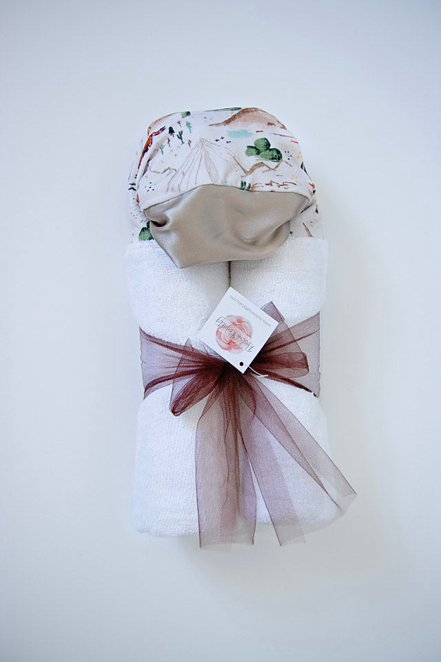 Western Wyatt | Hooded Bath Towel