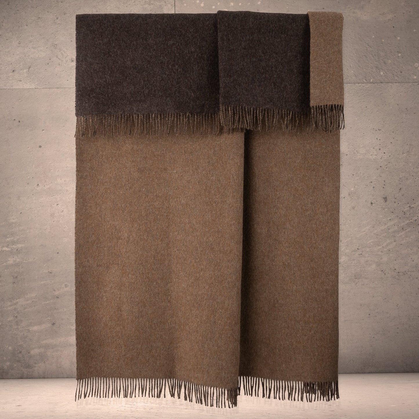Highland Tweeds Reversible Double Cloth Throw - Mocha/Brown