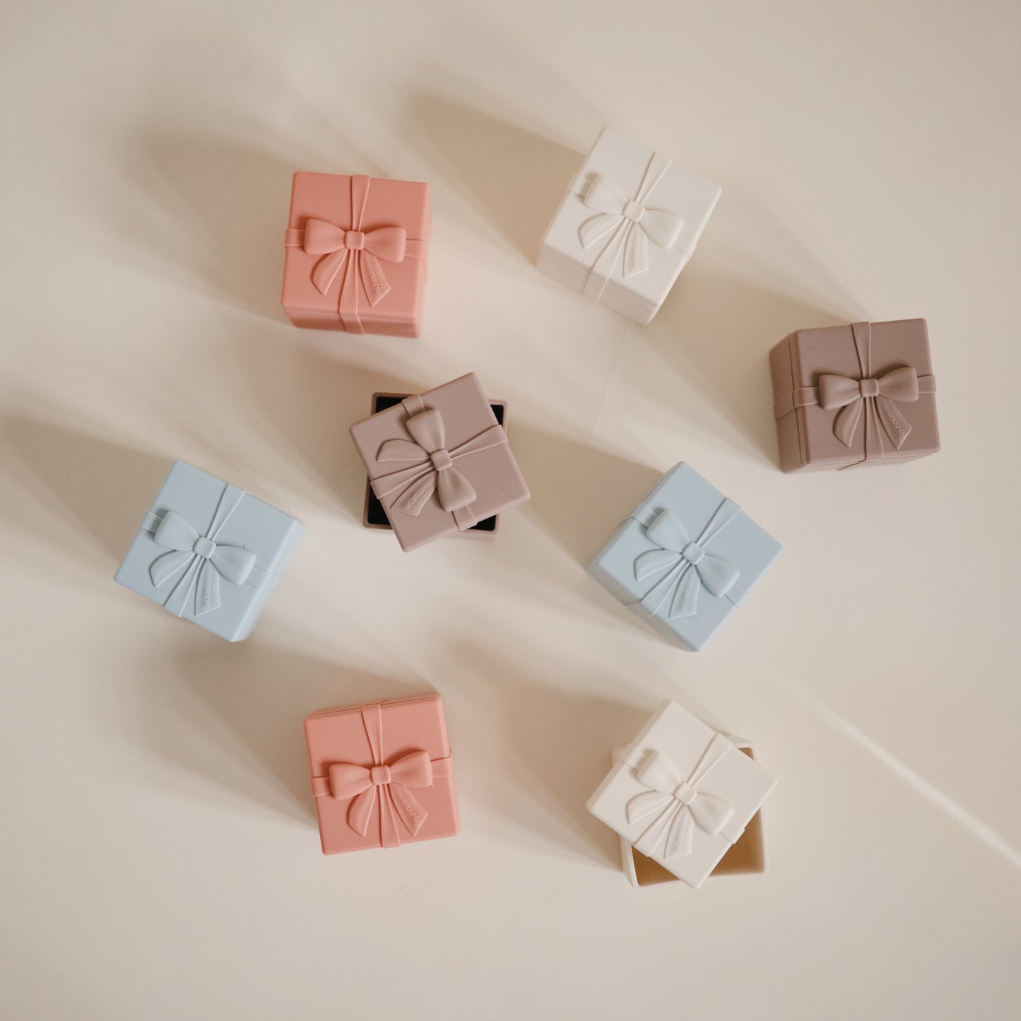 Mix and Match Cupcake Toy