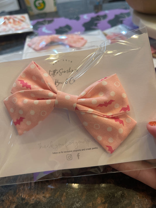 Pink & White Bats Halloween Pinwheel Hair Bow