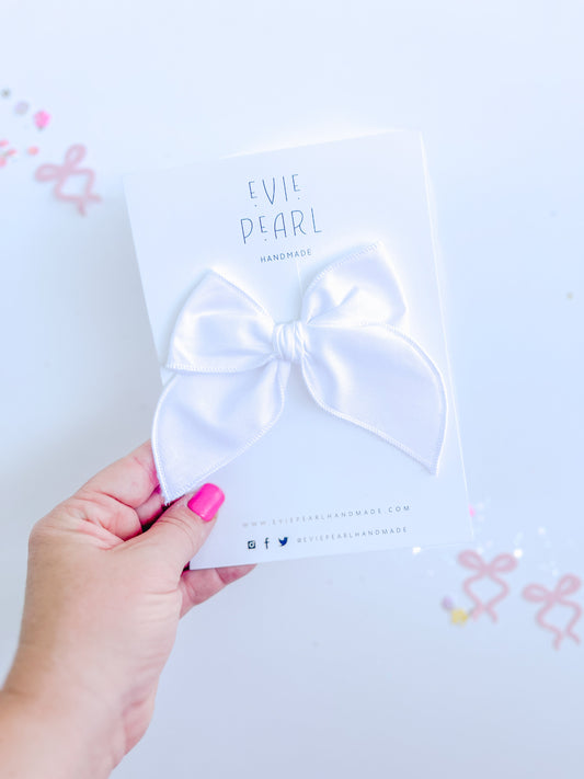 White Solid Medium Bow