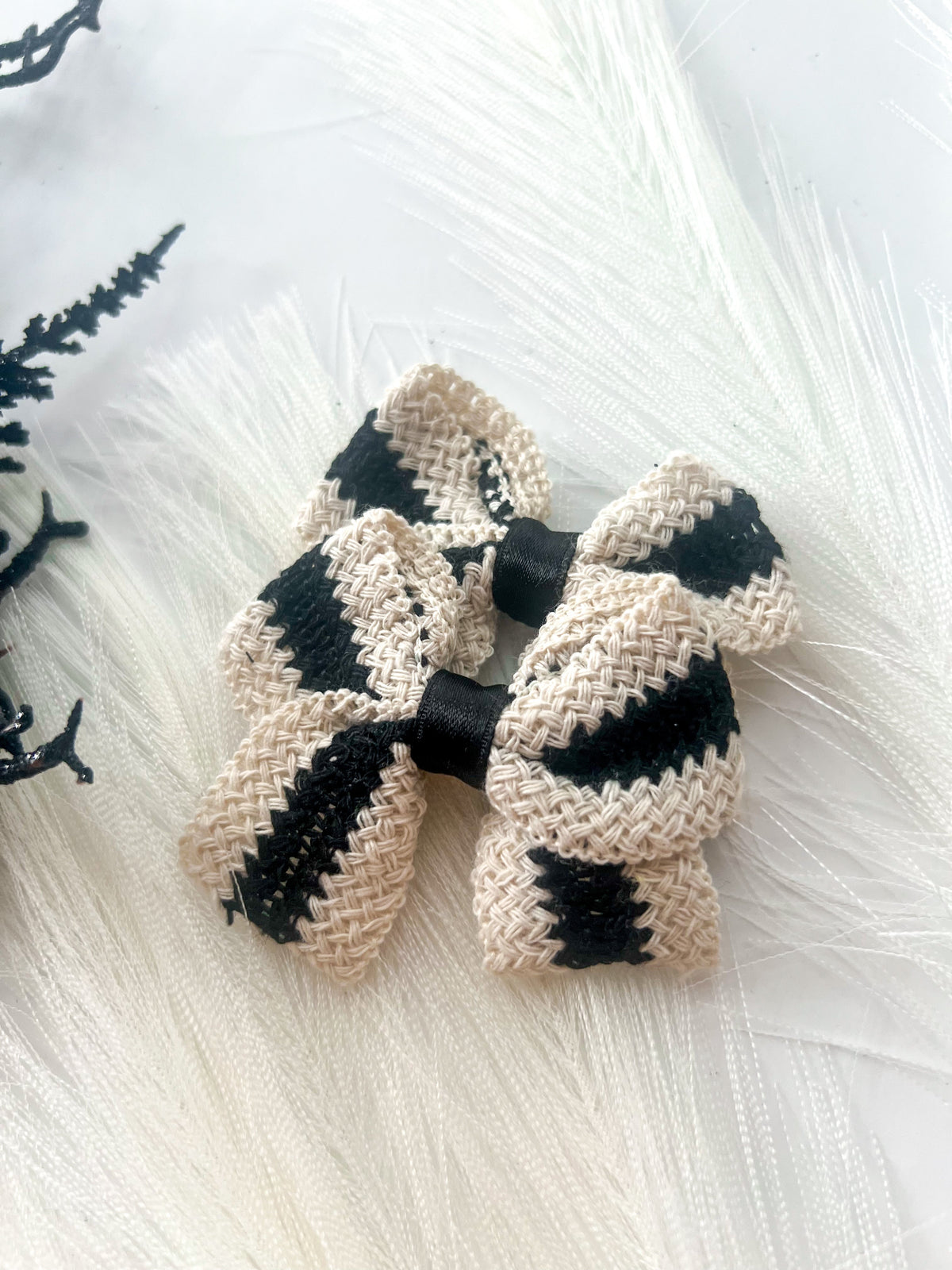Black & Cream Knitted Piggies