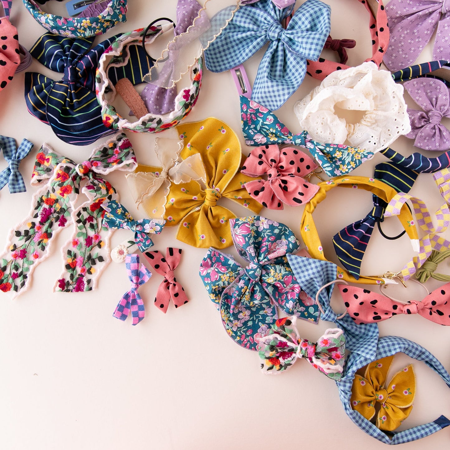 Home Room | Hand-tied Bow