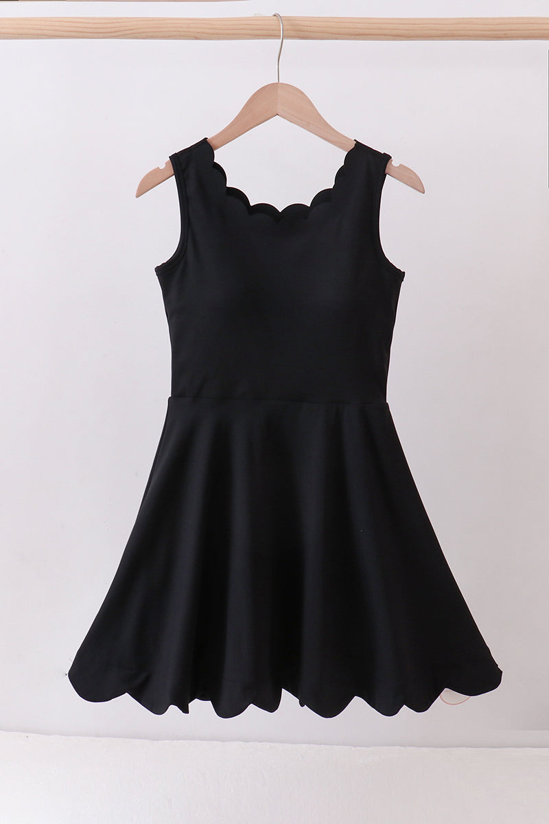 Black scalloped active womens dress