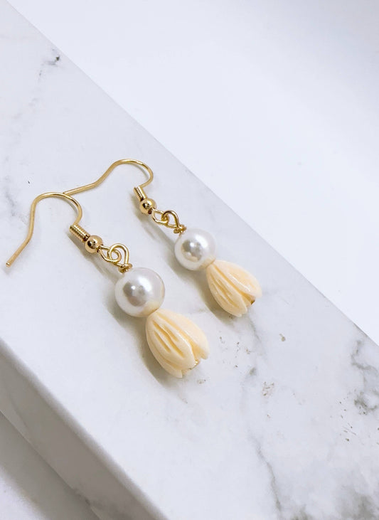 Hamilton Pikake earrings