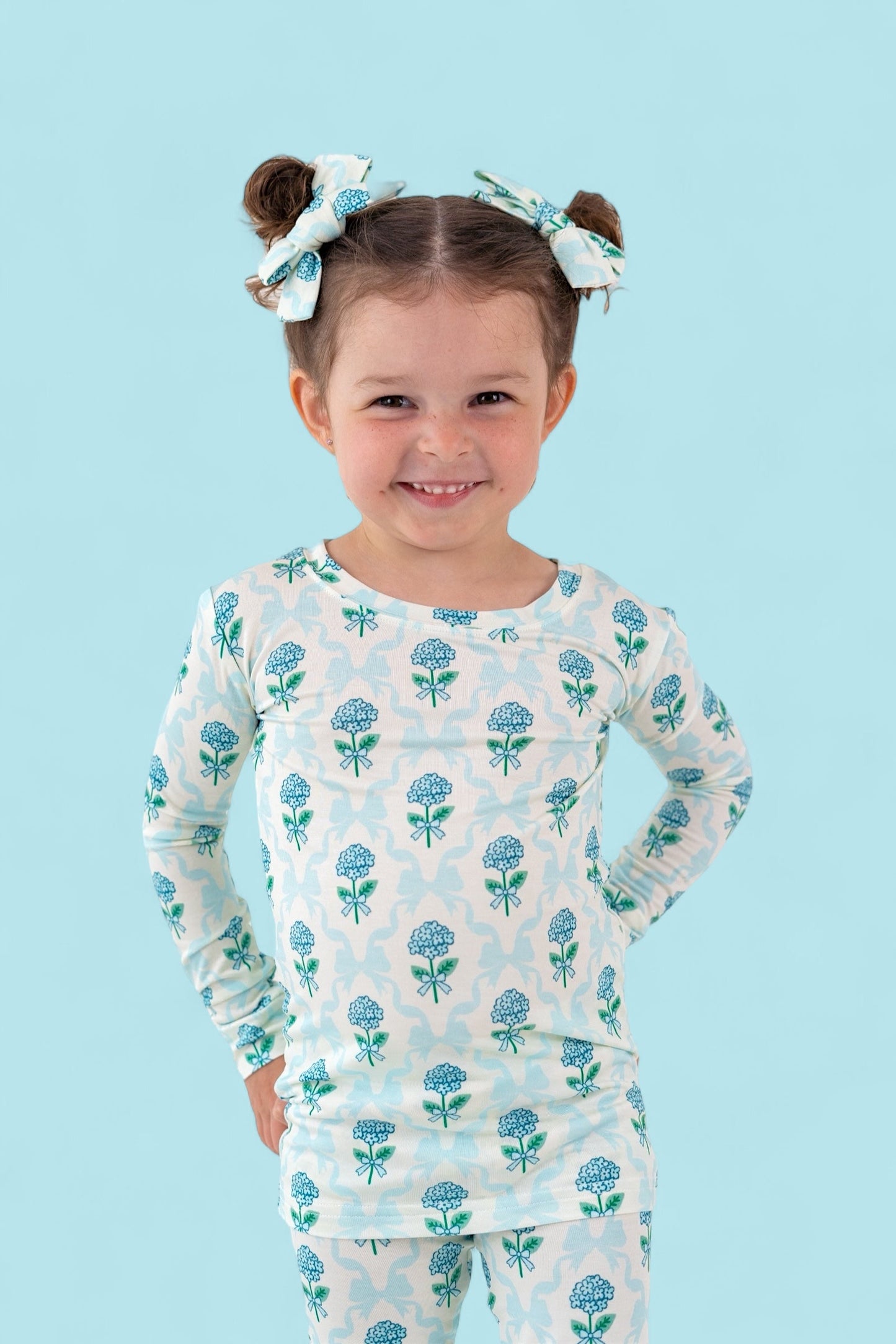 BLUE RIBBON BLOOMS DREAM SET