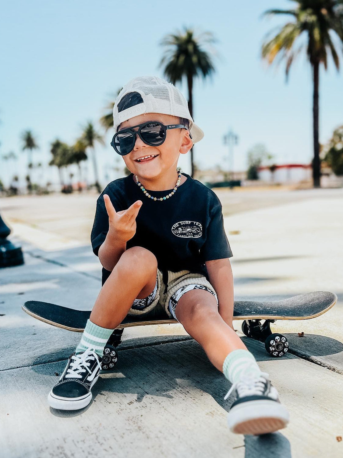 THE SURF TEAM TEE